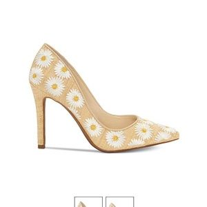 Jessica Simpson Embroidered daisy Shoes